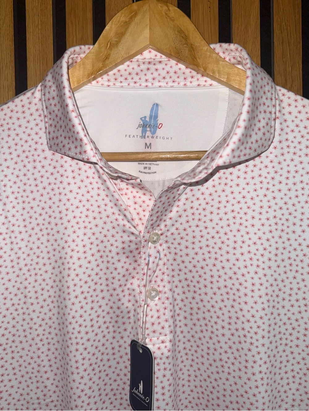 johnnie-O "Plumeria" Featherweight Performance Polo in Azalea Micro-Floral - NWT - Picture 2 of 8